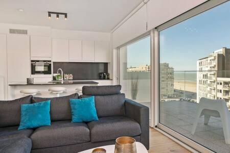 Huswell - New Apartment Near The Beach With Stunning Seaview Oostende Buitenkant foto